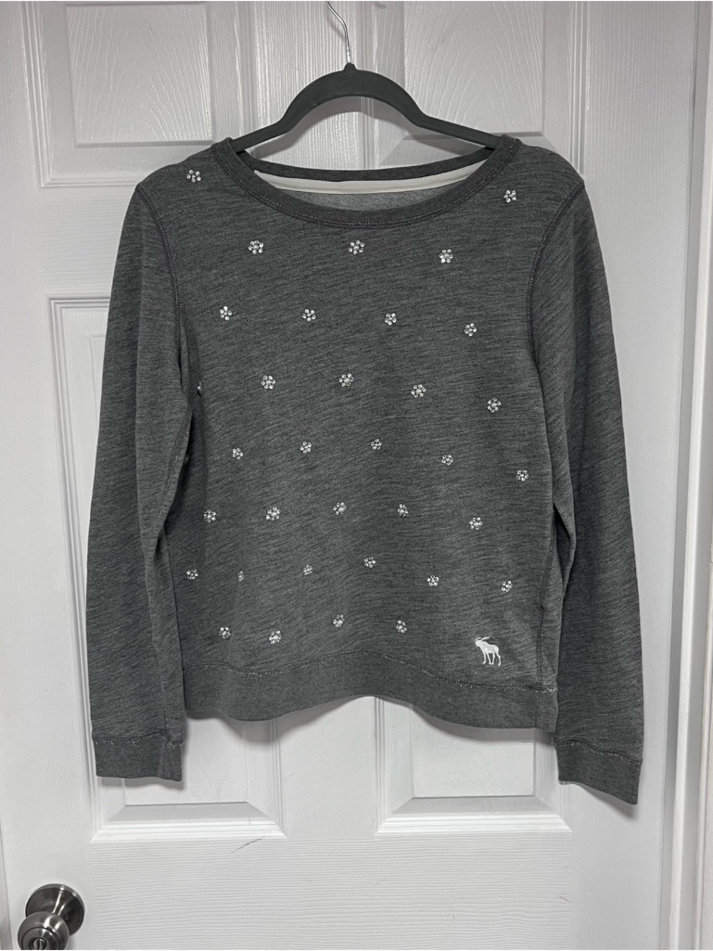 Abercrombie & Fitch Dark Gray Rhinestone Floral Crewneck Size M